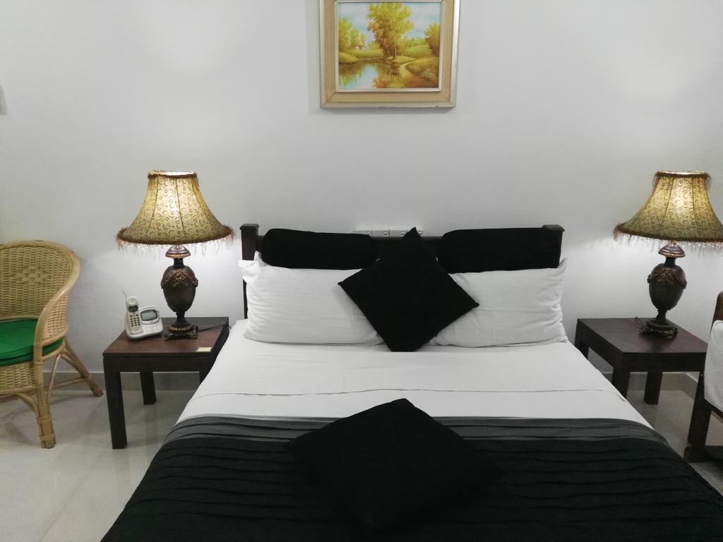Anna Shanthi Villa Kandy Ngoại thất bức ảnh