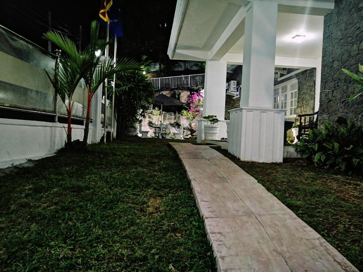 Anna Shanthi Villa Kandy Ngoại thất bức ảnh